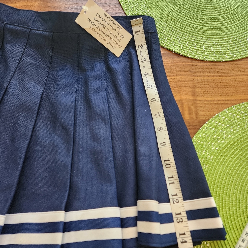 Cheer skirt! - Picture 2 of 4